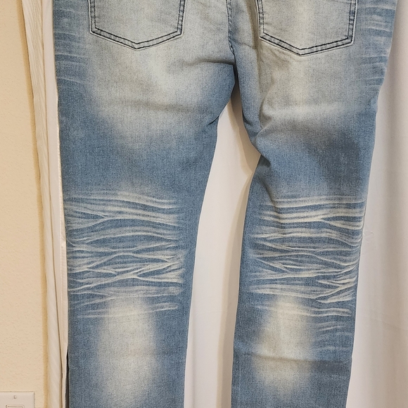 Blue Distressed Jeans with Lettering - Picture 2 of 6